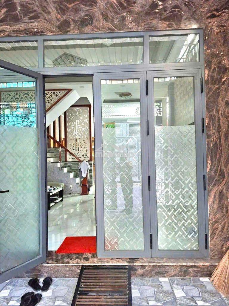 Nhà 6-15m trệt 3 lầu có sân thượng 15tr