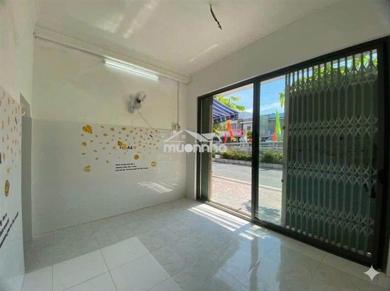 5m x 20m- 2 pn - ngay rmit - 14 triệu