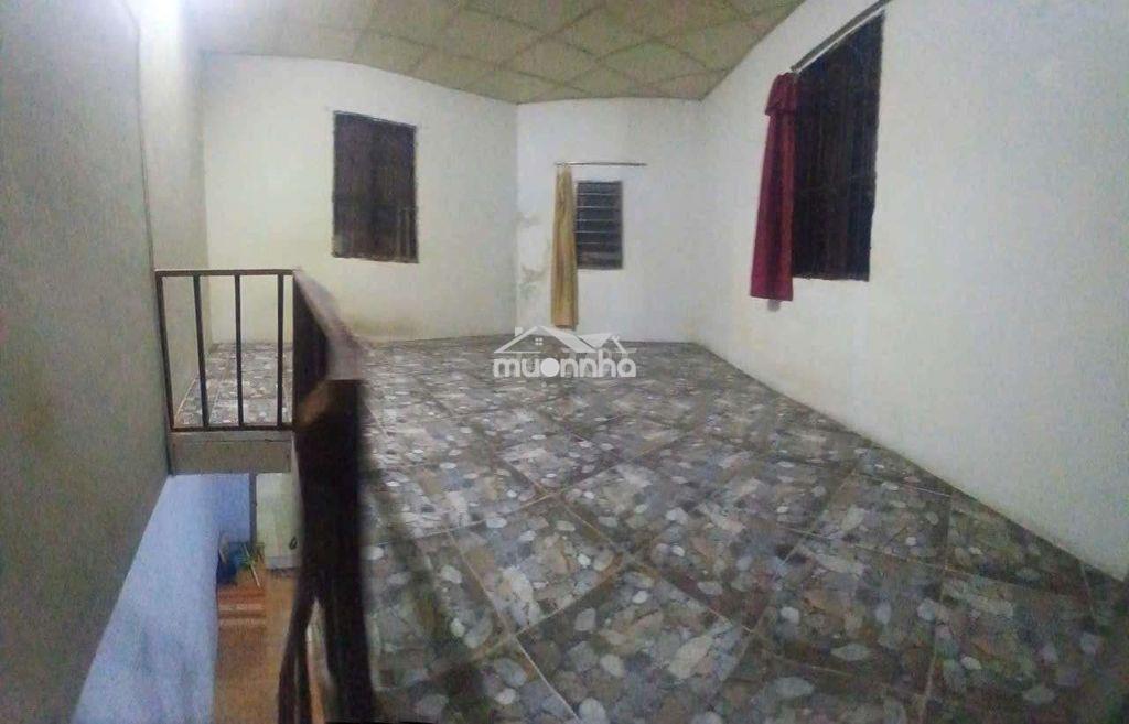 Nhà riêng, 40m2, gác rộng, giá rẻ gần trường hồng gấm - Ảnh 4