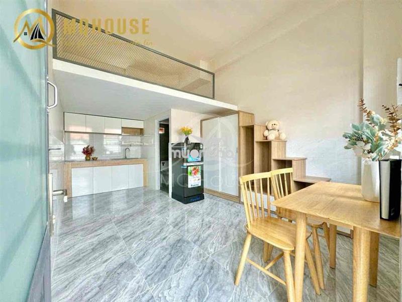 Duplex ban công thoáng mát mới xây full nt ngay lotte mart