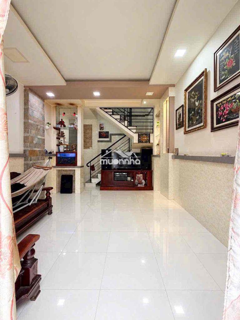 Hẻm ô tô đường thạch lam dtsd 30m2 1 lầu - Ảnh 3