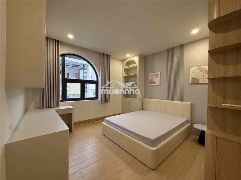 Chính chủ cho thuê nhà mới xây full nội thất ngay aeon mall