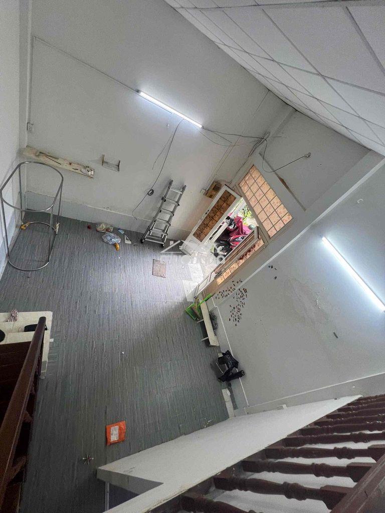 Cho thuê nhà nguyên căn trần văn đang q3 – 2pn – giá 7,5tr - Ảnh 4
