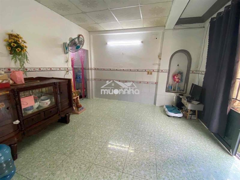 Nhà 2 tầng hẻm xe hơi không quy hoạch giá 1.65 tỷ