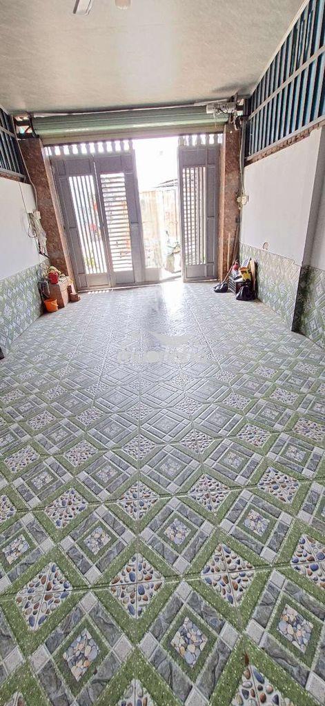 Nhà c thuê có nội thất. 4×24.đúc  4 lầ có sân để xe hơi. liên khu 4-5  - Ảnh 3