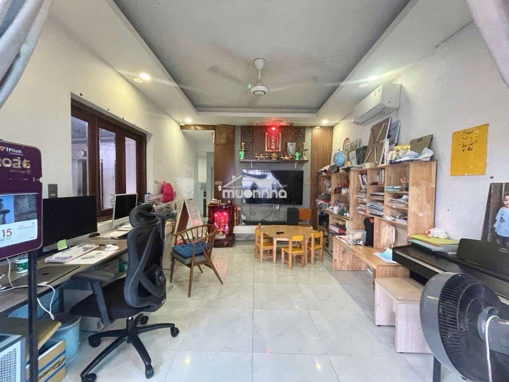 🏠Bán nhà ,đường phan văn hớn hm, ngang 8m- 120m2, giá : 4tỷ - Ảnh 2