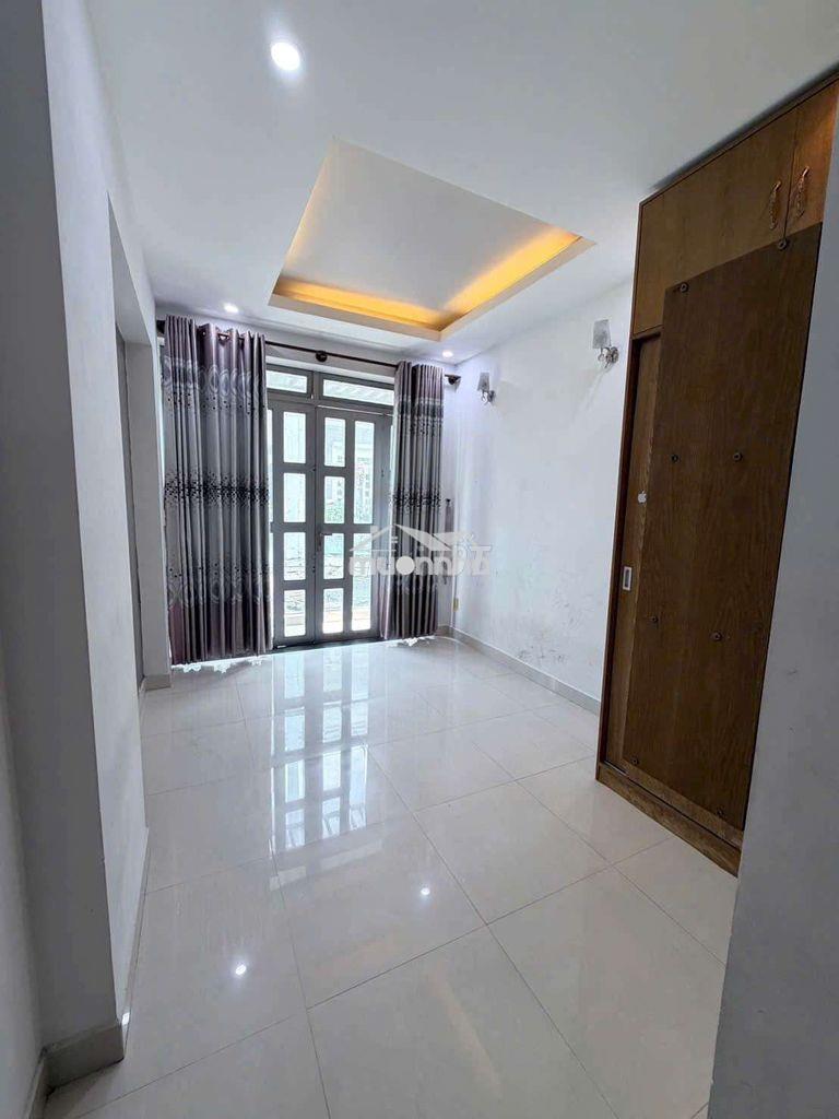 Nhà trông vào ỏ ngay được - Ảnh 4