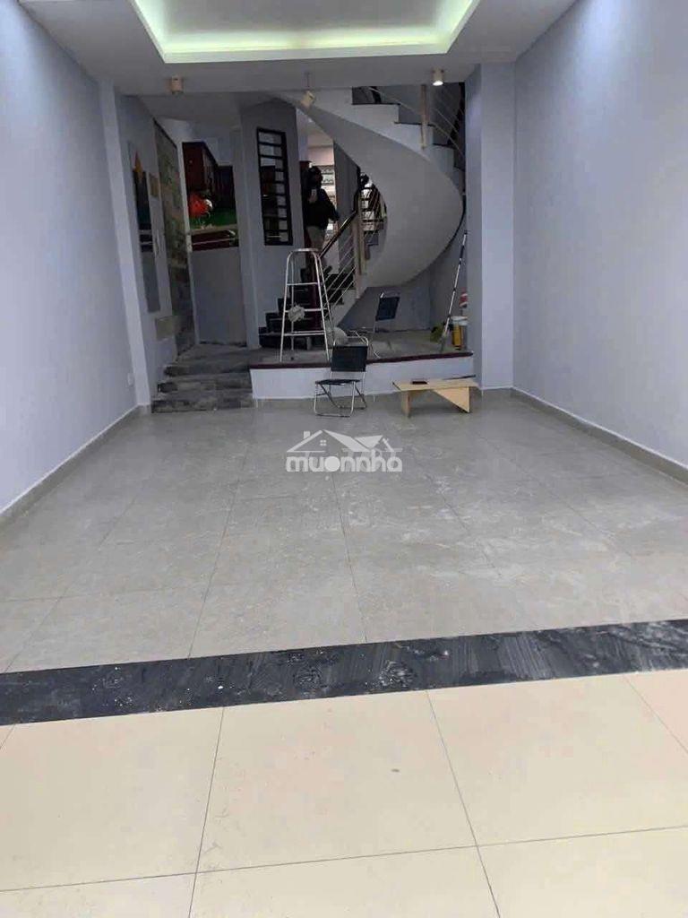 Nhà 1 trệt 2 lầu 4pn 4x20m hẻm xe hơi đường lâm văn bền