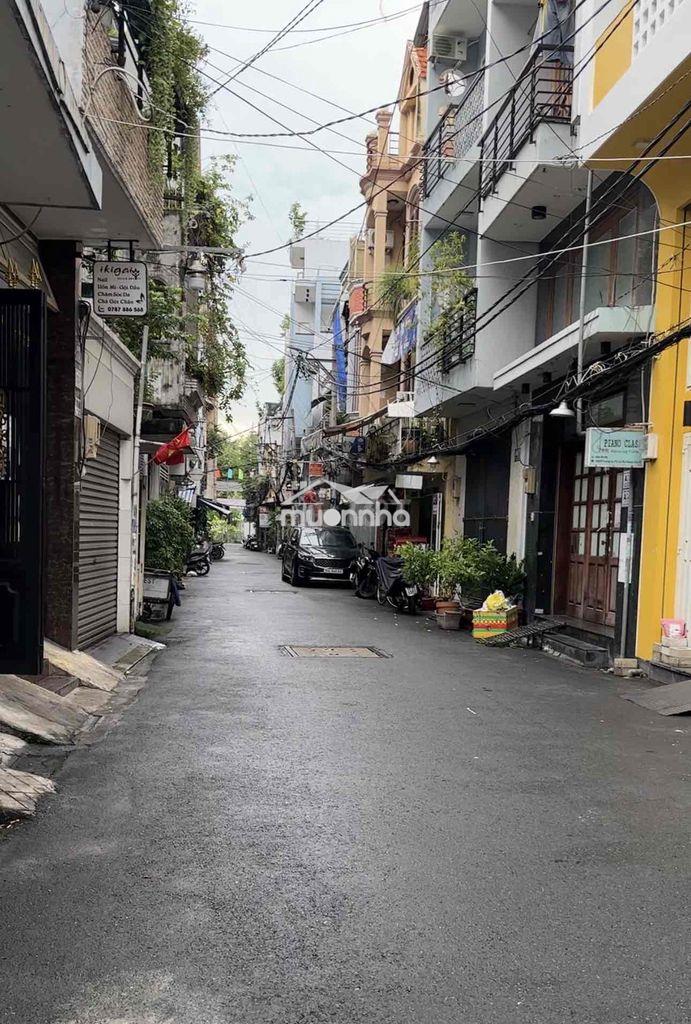 Khu huýnh văn bánh • 61m2, 3 tầng • 20m ra mặt tiền - Ảnh 2