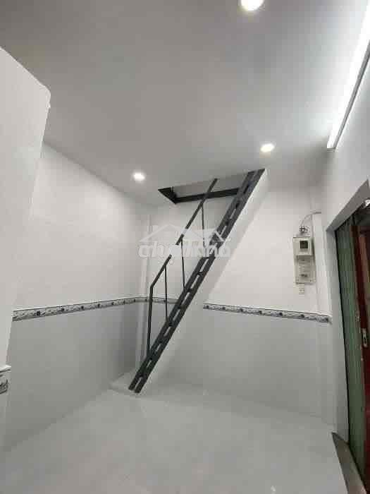Chính chủ cần bán - nhà 2 tầng, gần chợ tân hương - chỉ 1.x tỷ tlcc - Ảnh 2