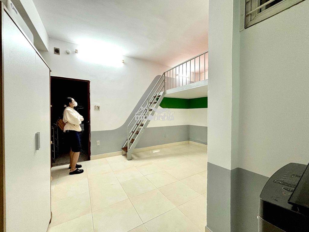 Phòng full nt trệt siêu rộng 40m2 máy giặt riêng - gần ufm kcx quận 4 - Ảnh 4