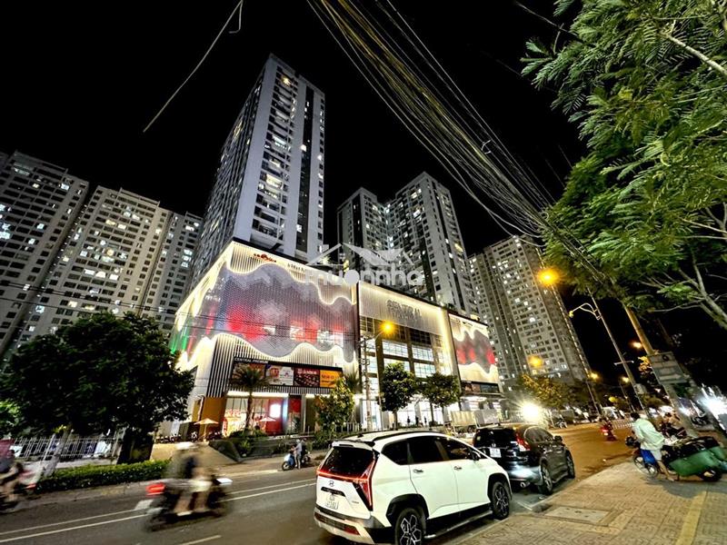 Cho thuê ch central premium 854 tạ quang bửu, q8.