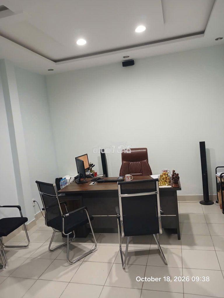 Cho thuê vp full thiết bị máy tính bàn làm việc, bàn gd, phòng họp