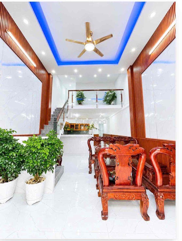 Nhà đẹp 4*13m 2/ngắn thới hoà 3pn hẻm xe hơi lh ***