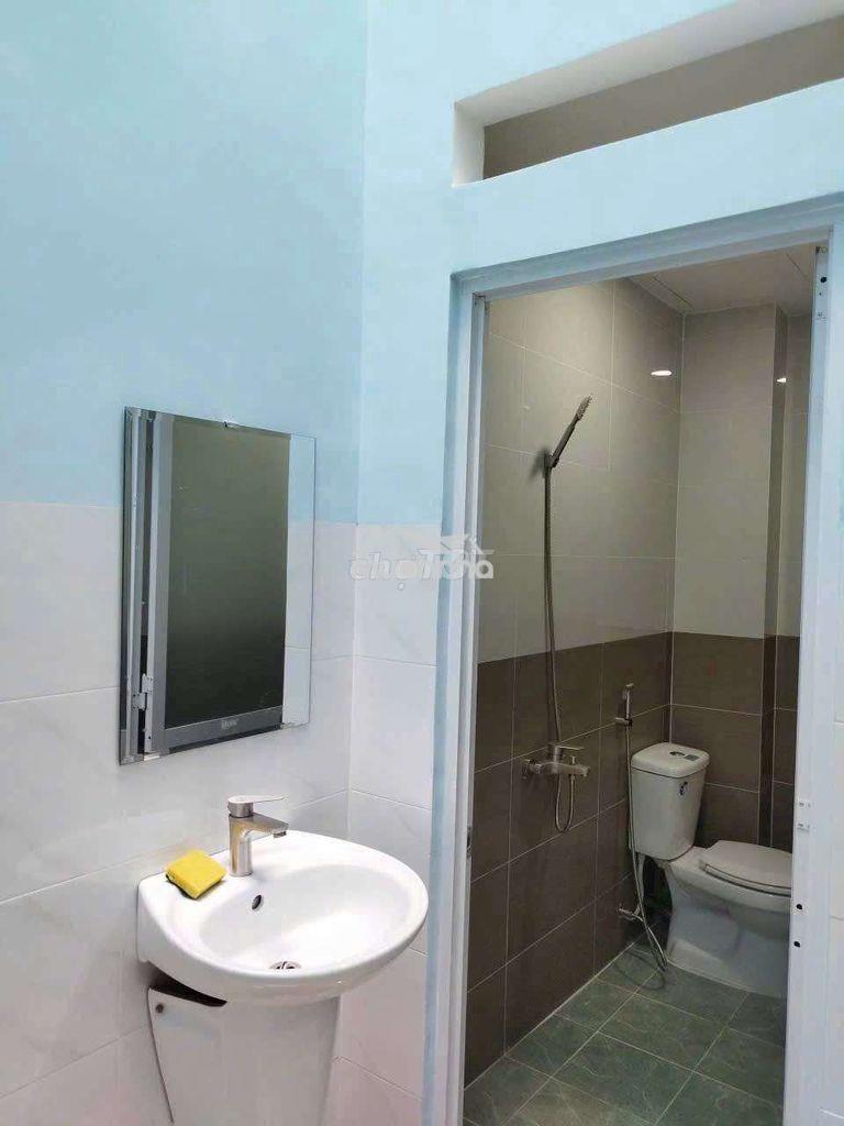 Nhà 2pn 2wc gần vạn phúc - Ảnh 4