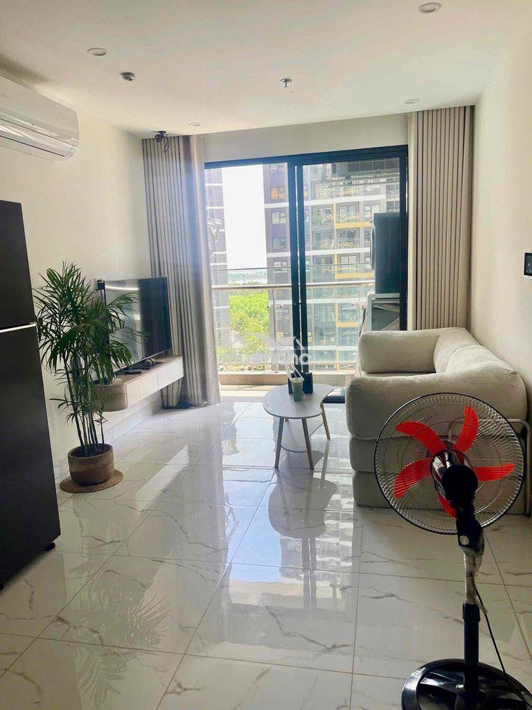 Cần cho thuê căn hộ 1pn+ vinhomes grand park full nội thất