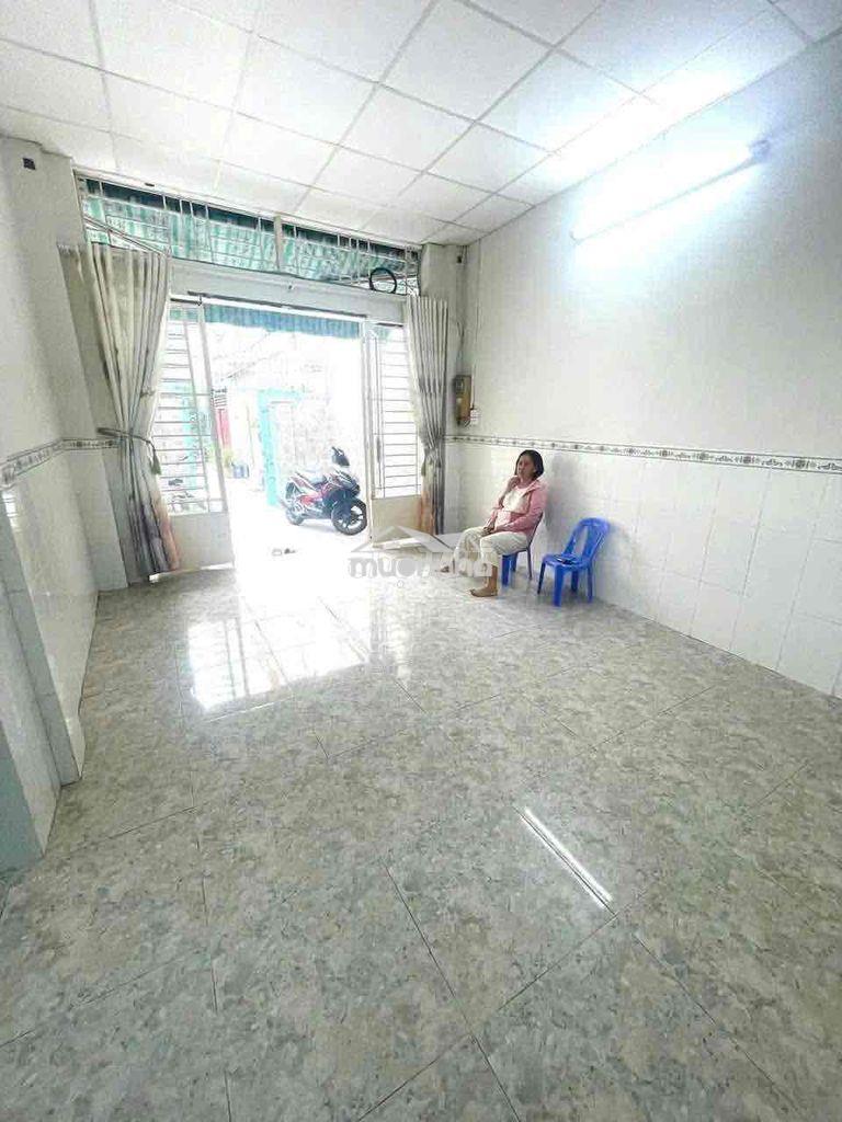 Cho thuê nhà 1 trệt 1 lầu, sân rộng - thích quảng đức pn - Ảnh 2