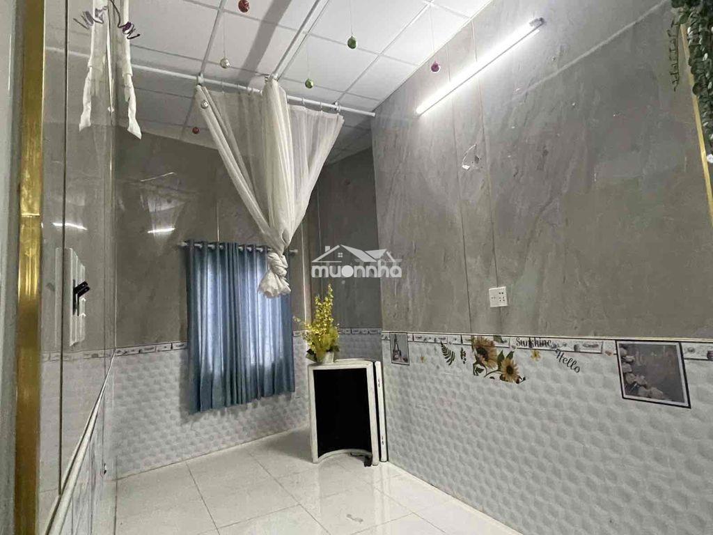 Nhà 2 tầng - hoàn công ngay quốc lộ 13 - Ảnh 2