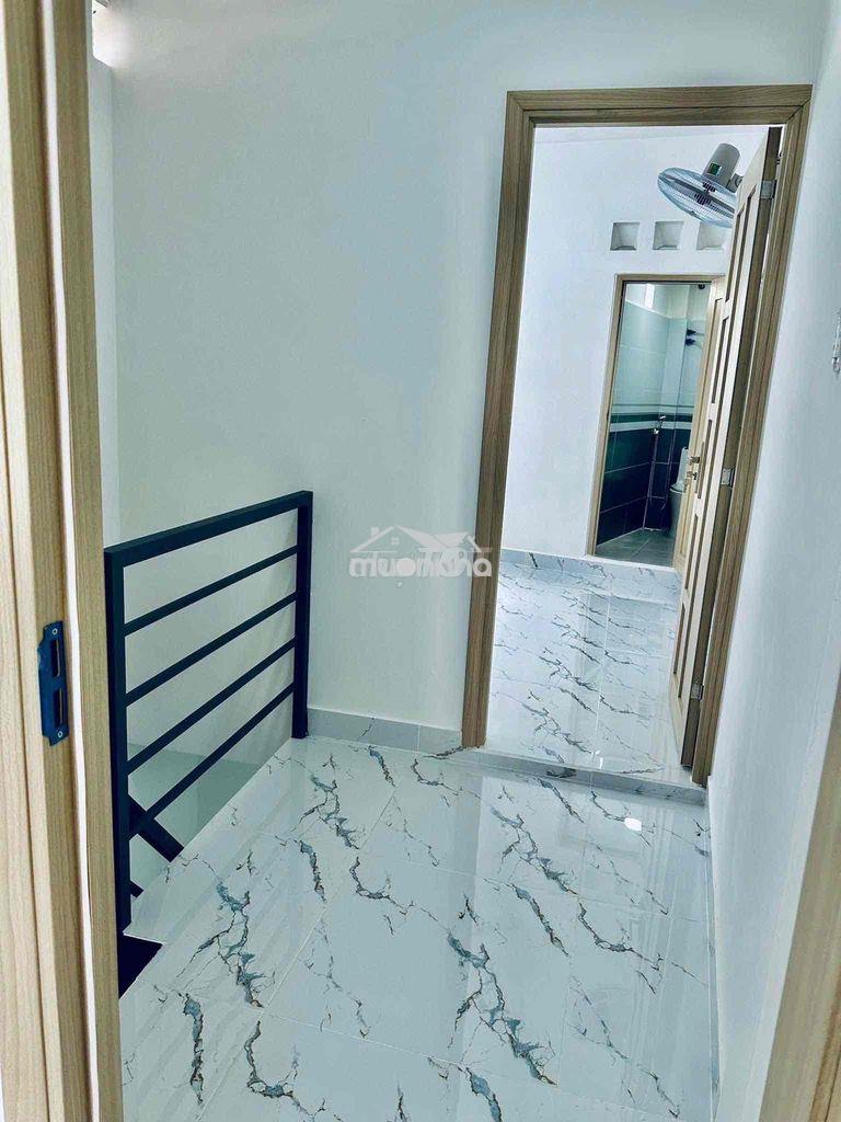 2 tầng ,46mv ngay chợ rạch ông sổ hồng riêng nở hậu - Ảnh 4