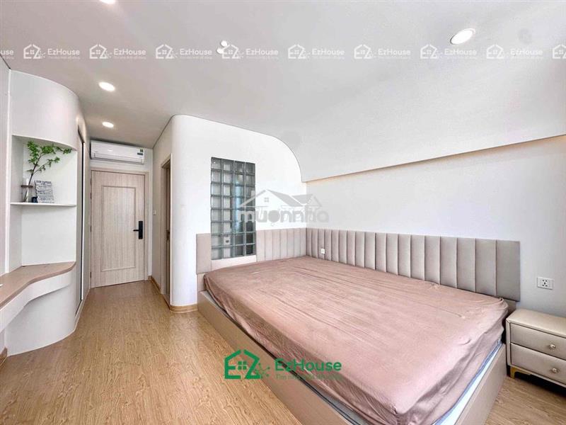 Studio ban công tách bếp ngay chợ tân mỹ