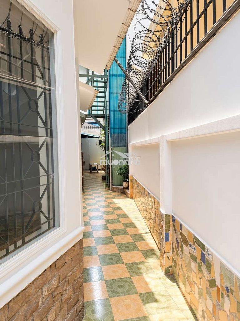 Chính chủ bán nhà diện tích lớn hẻm 21 trường sơn cạnh t1 tân sơn nhất - Ảnh 3