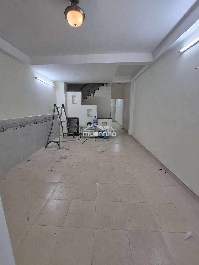 Cho thuê nhà 4x15m 3 lầu 4pn 5wc hẻm 5m ngay eon tân phú  - Ảnh 2