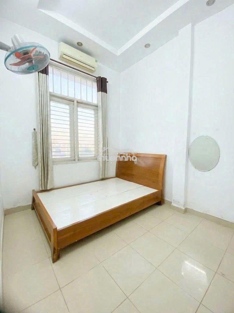 Cho thuê nhà 4pn hẻm xe tải đường phạm văn đồng có sân ô tô 13,5 triệu - Ảnh 4