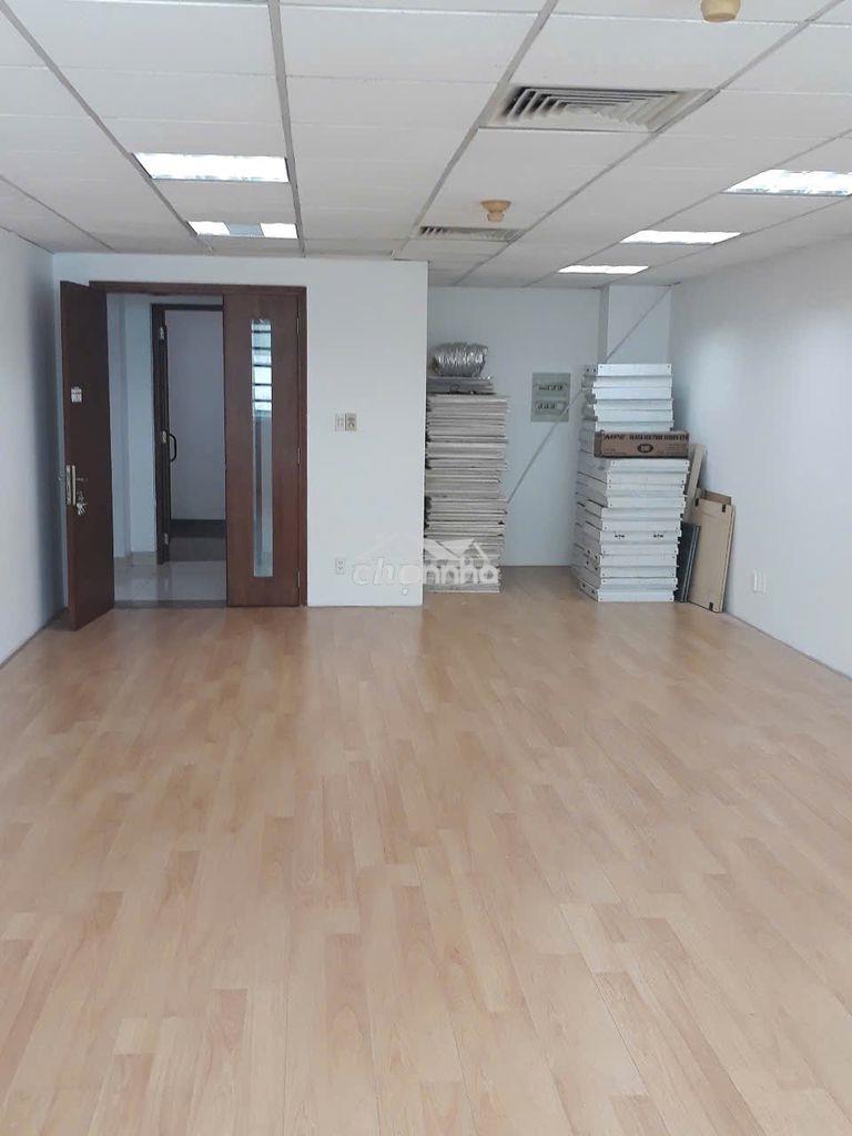 Văn phòng 50m2 phổ quang, tb - full nội thất, giá 11tr/tháng