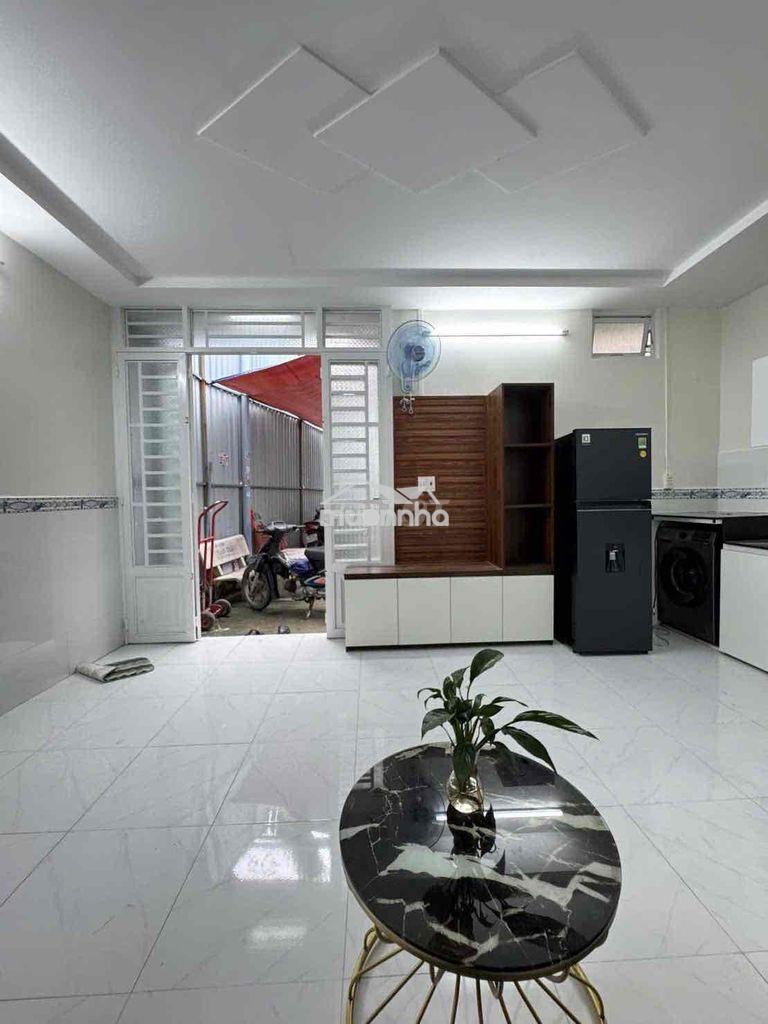 Nhà mới dọn vào ở liền khu an ninh sạch sẽ phun nội thất - Ảnh 3